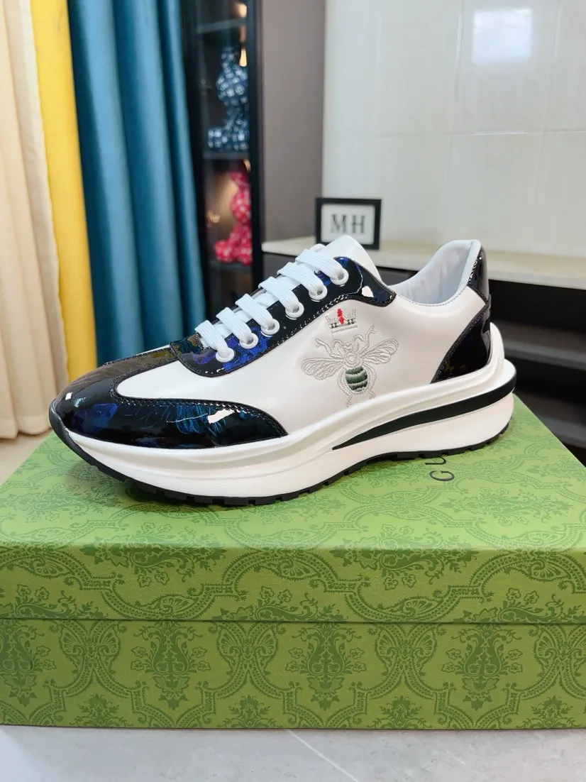 Factory price 420🌹🌹GUCCI [Gucci] New high-end brand of men's shoes, the latest fashionable casual men's shoes, trendy and versatile, relaxed and sporty style, uppers imported from Italy, first-layer cowhide, genuine leather lining and ultra-fine workmanship. Original personalized fashionable rubber wear-resistant outsole, light and comfortable on the foot, size 38-44